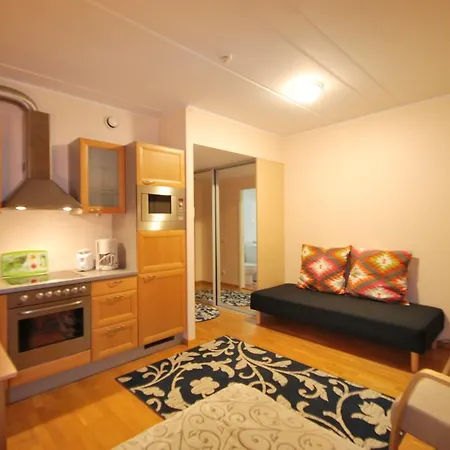Downtown - Lootsi Apartment *