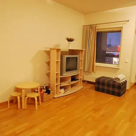 Downtown - Lootsi Apartment *