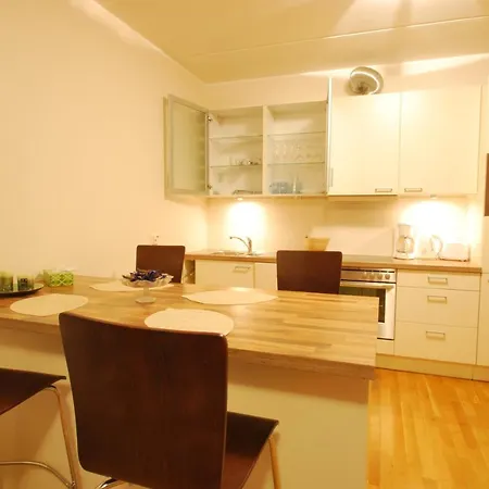Downtown - Lootsi Apartment Tallinn